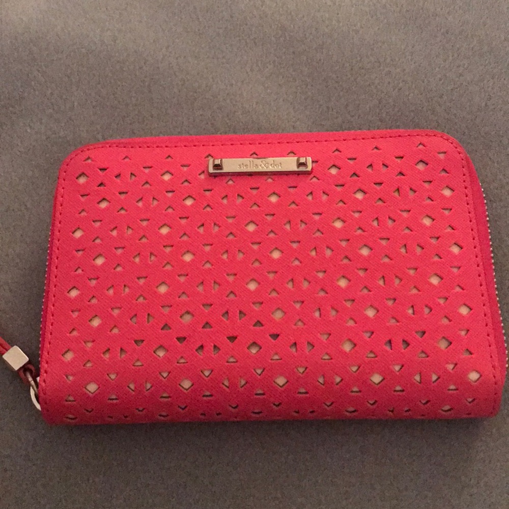 Stella & Dot wristlet